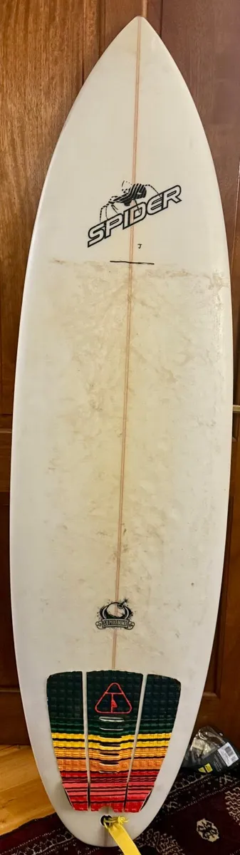 Surf board - Image 1