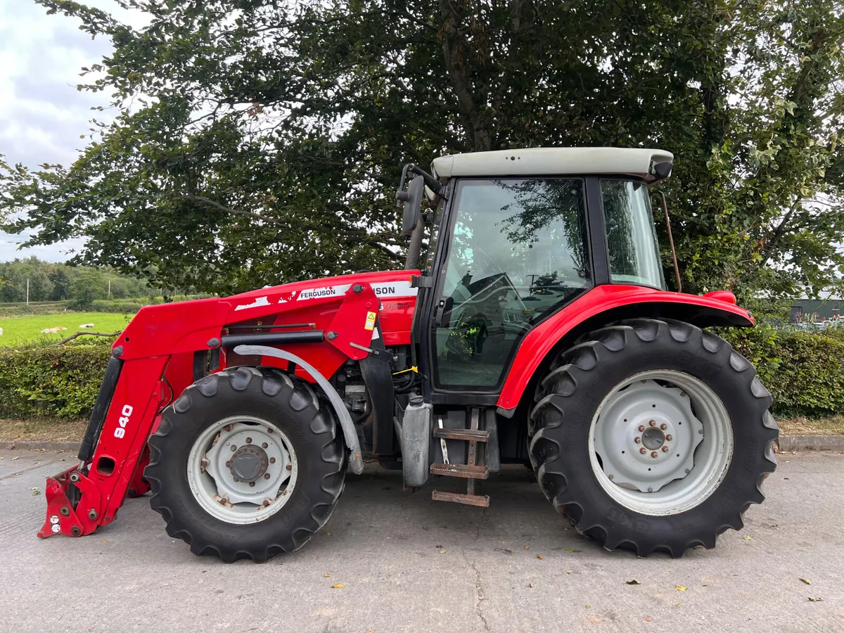Massey Ferguson 5445 c/w loader - Image 1