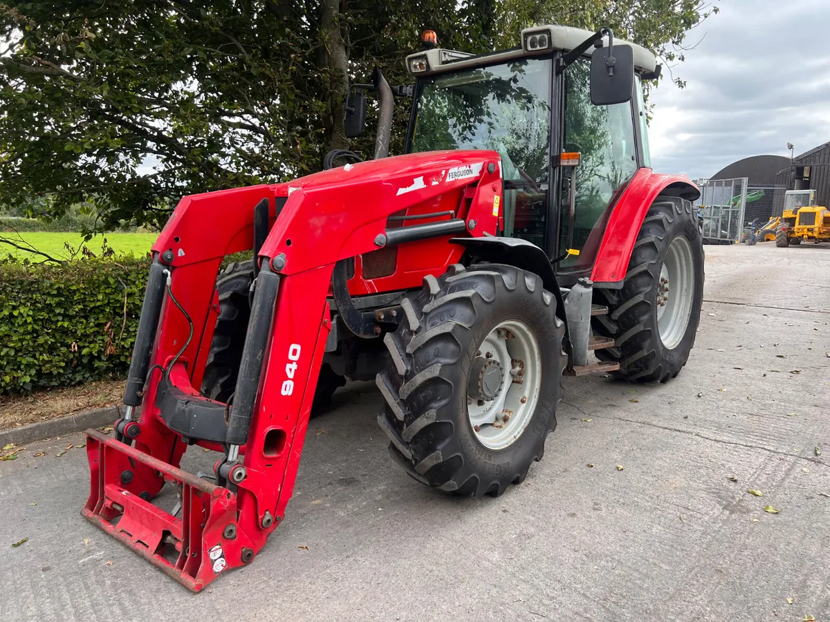Massey Ferguson 5445 c/w loader - Image 2