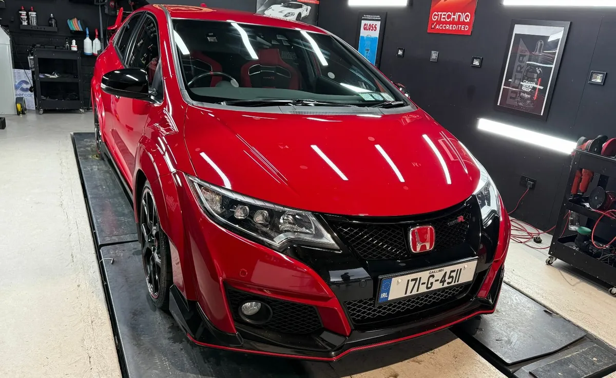 2017 Honda Civic Type R FK2 (GT model) - Image 3