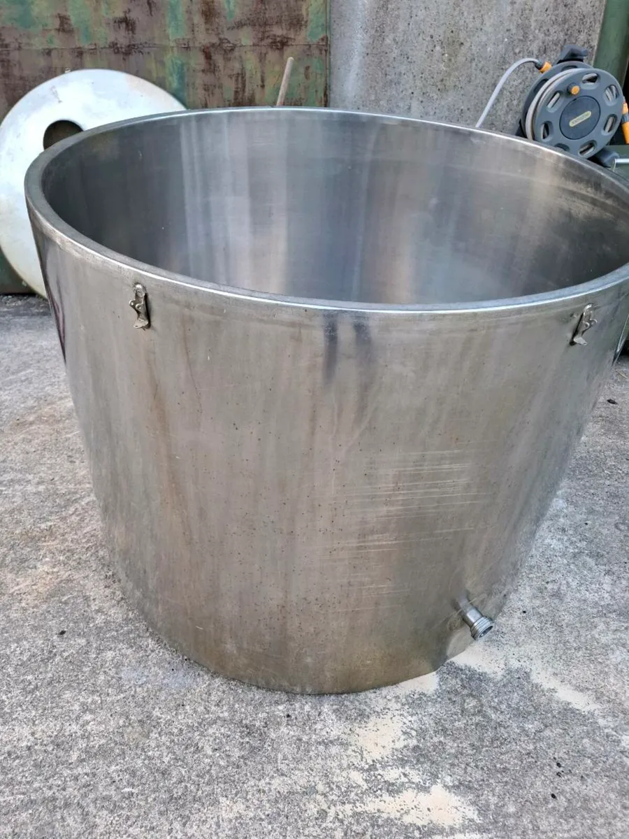 Stainless steel tank - Image 3