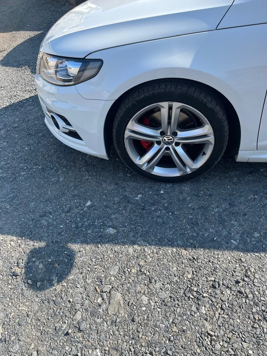 2016 VW CC R Line Passat 184bhp - Image 4