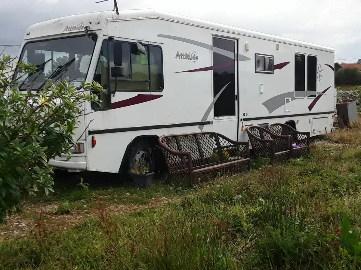 Camper/Tiny home - Image 4