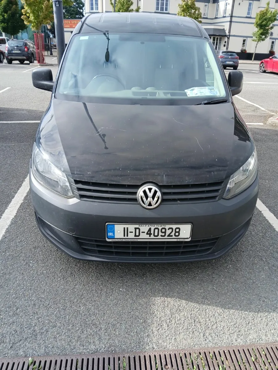 Volkswagen Caddy 2011 - Image 2