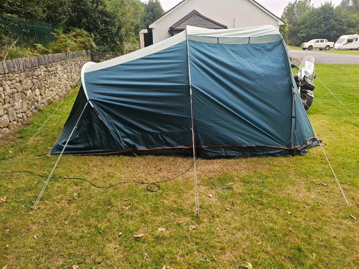 4 man tent with bedroom and annix - Image 3