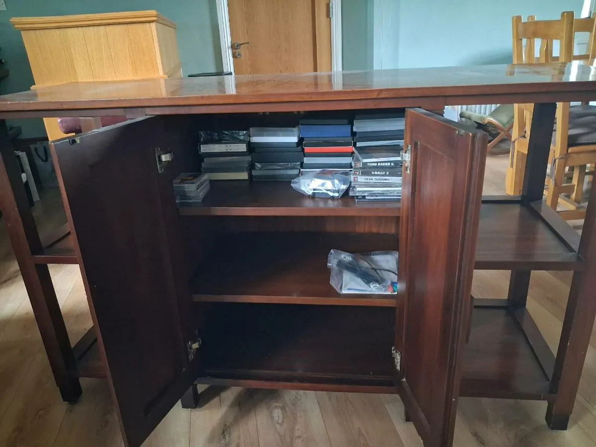 2 TV units - Image 2
