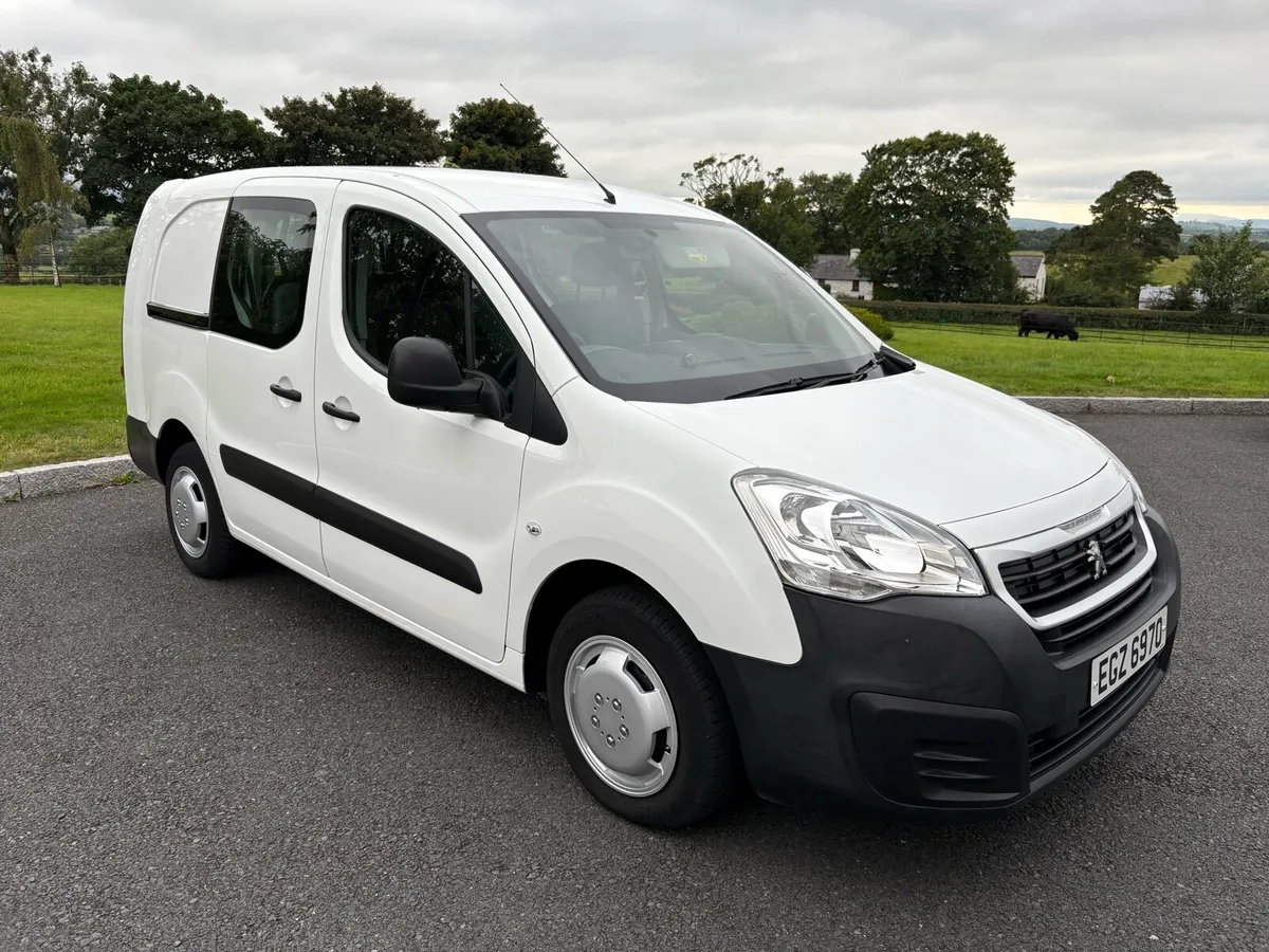 2017 Peugeot Partner 1.6HDI Blue Crew Van - Image 1