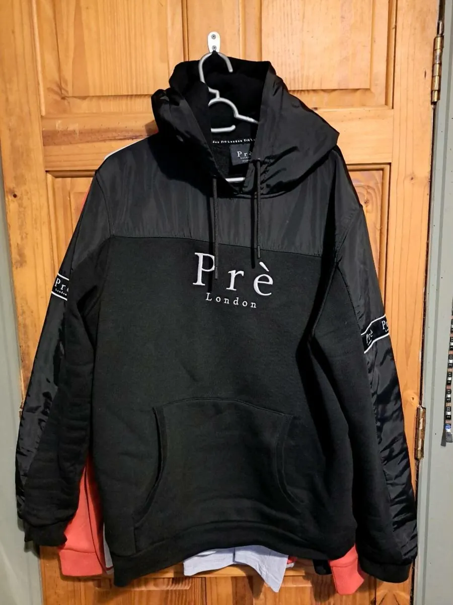 Mens clothing - Image 1