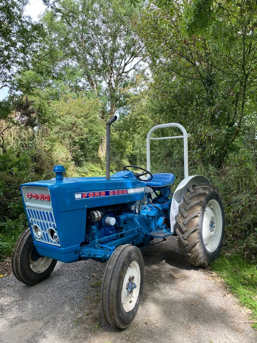 Ford 3000