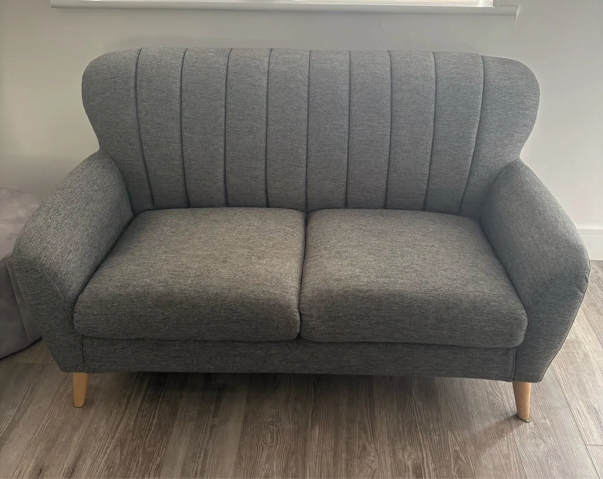 Couch - Image 3