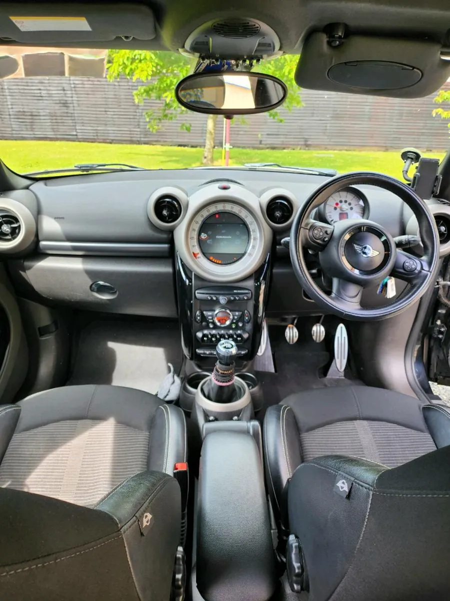 Mini Cooper S 2.0 Countryman Manual - Image 3
