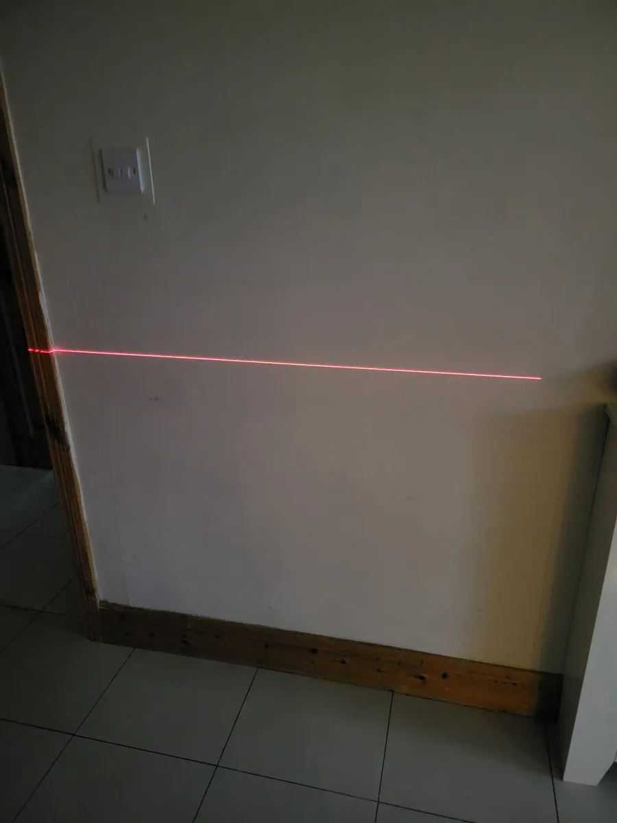 Dewalt laser level - Image 4