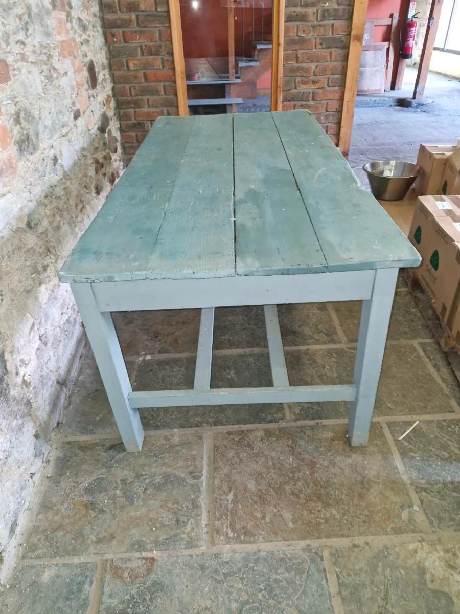 Kitchen tables - Image 2