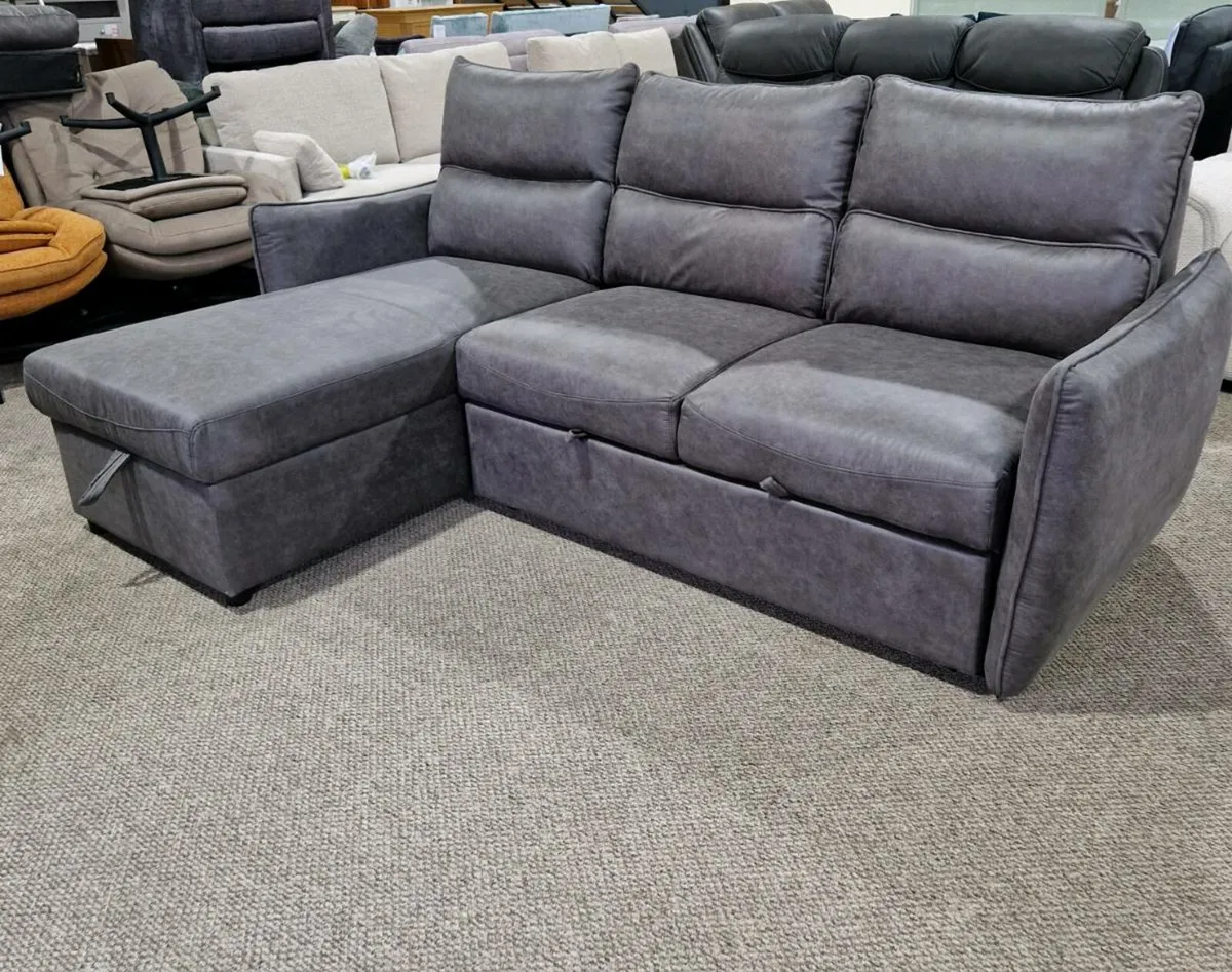 New Camillya sofa bed - Image 1