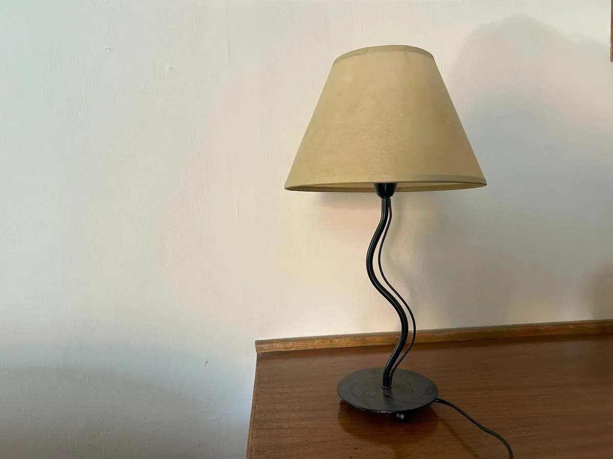 Vintage Zig Zag Wavy Post Modern Lamp Base - Image 2