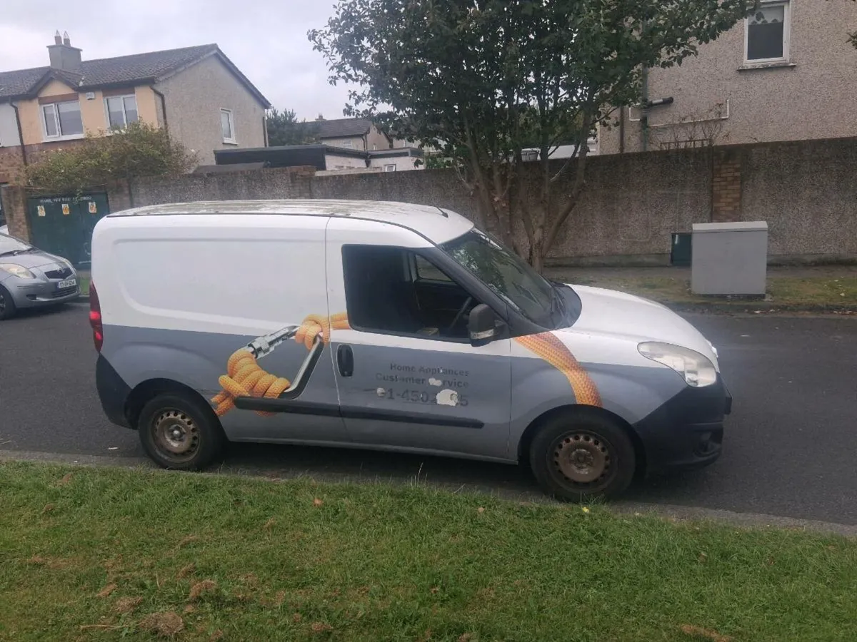 2013 opel combo taxed - Image 1