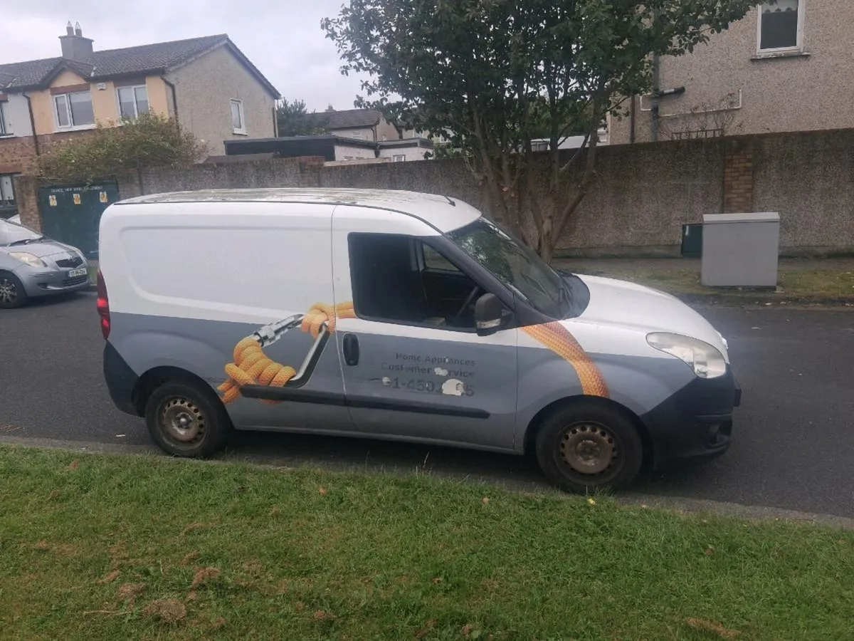 2013 opel combo taxed - Image 2