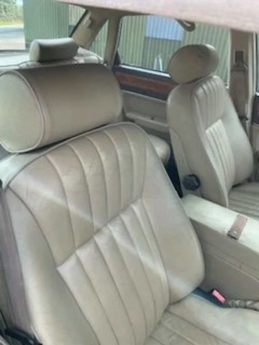 Jaguar XJ6 1990 - Image 4