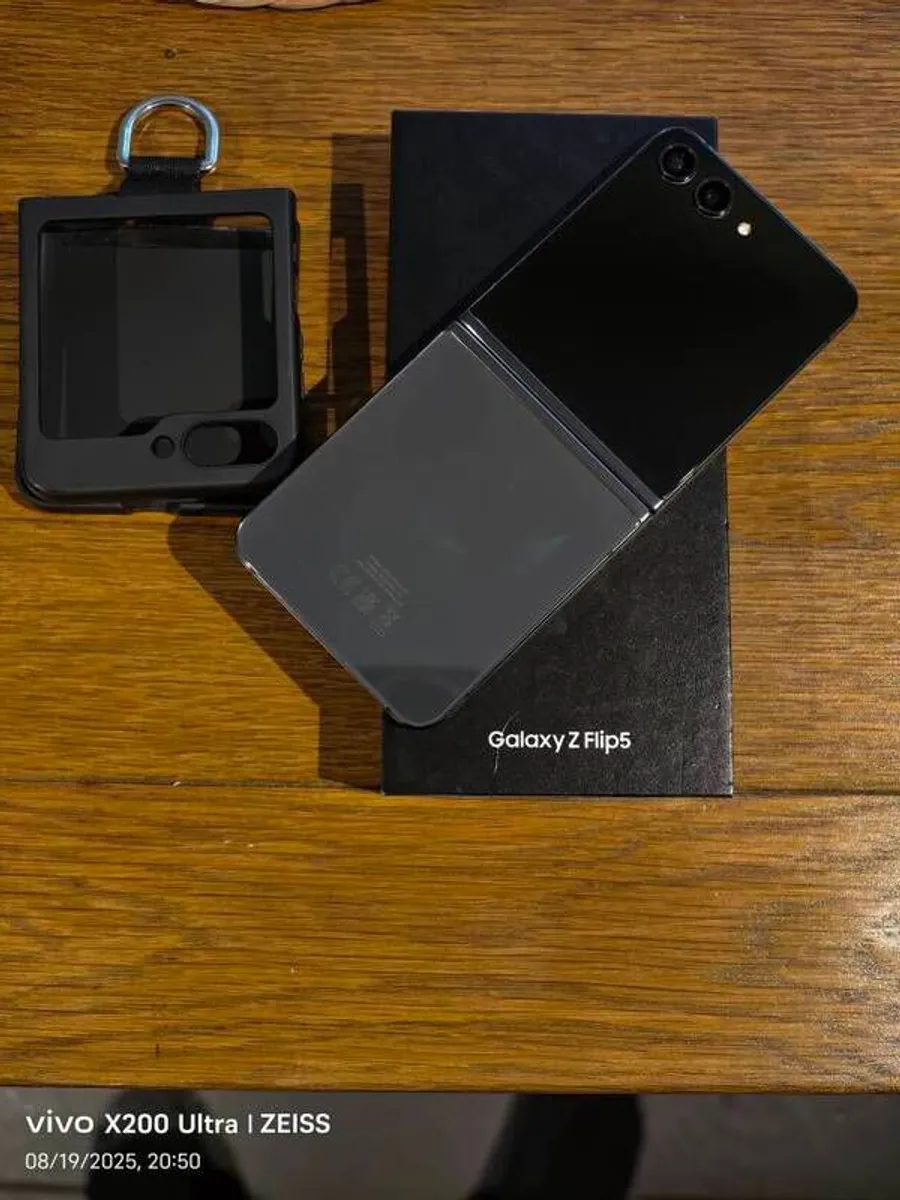 Samsung z flip 5