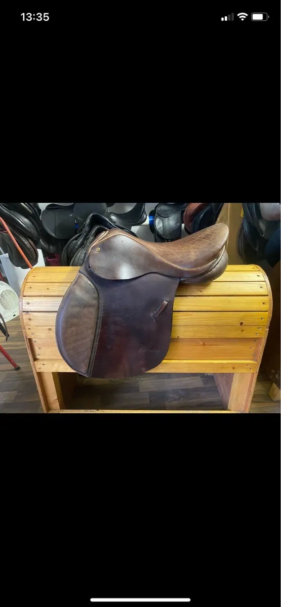 16” cliff barnsby brown Leather saddle - Image 1