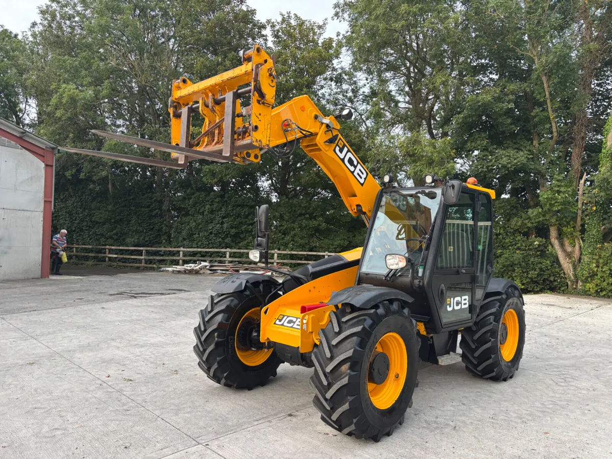 2017 JCB 526-56  AGRI PLUS - Image 4