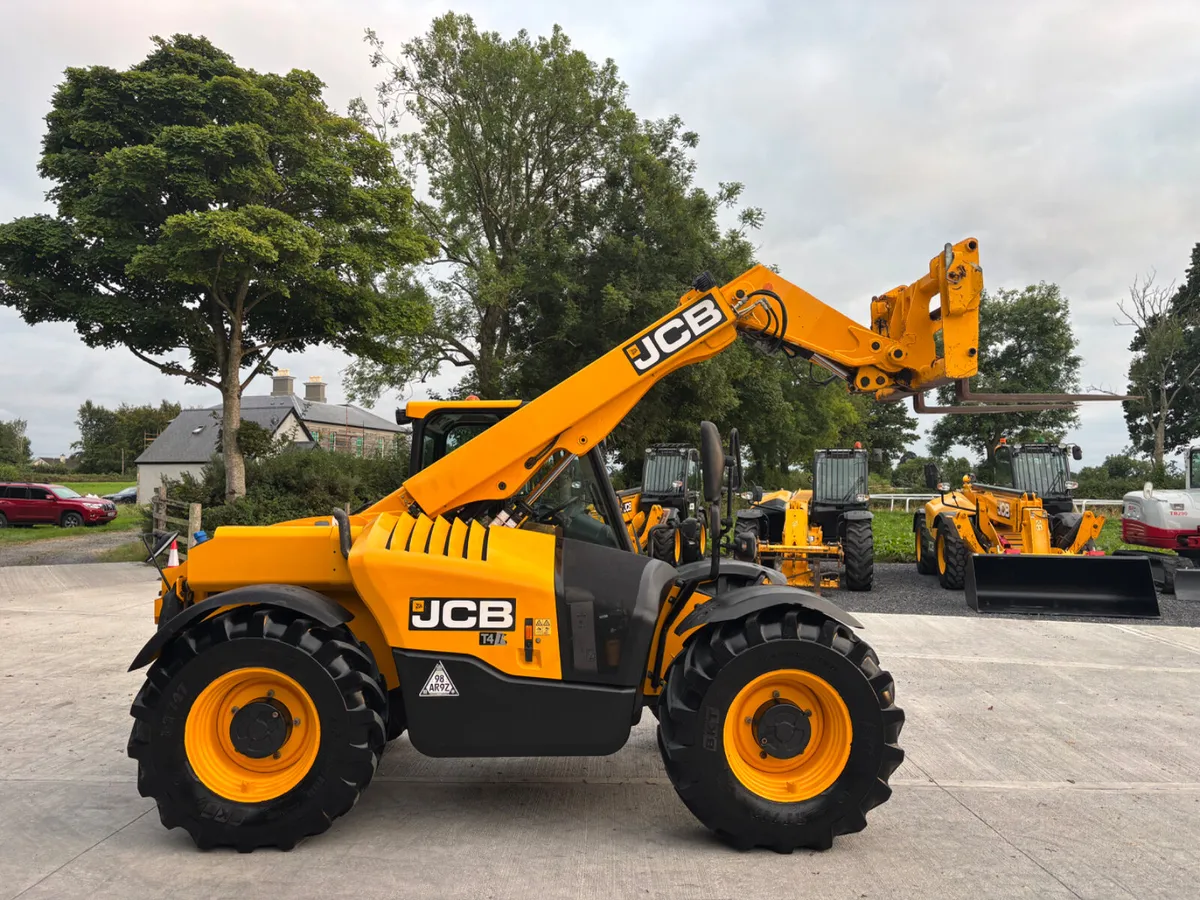 2017 JCB 526-56  AGRI PLUS - Image 2