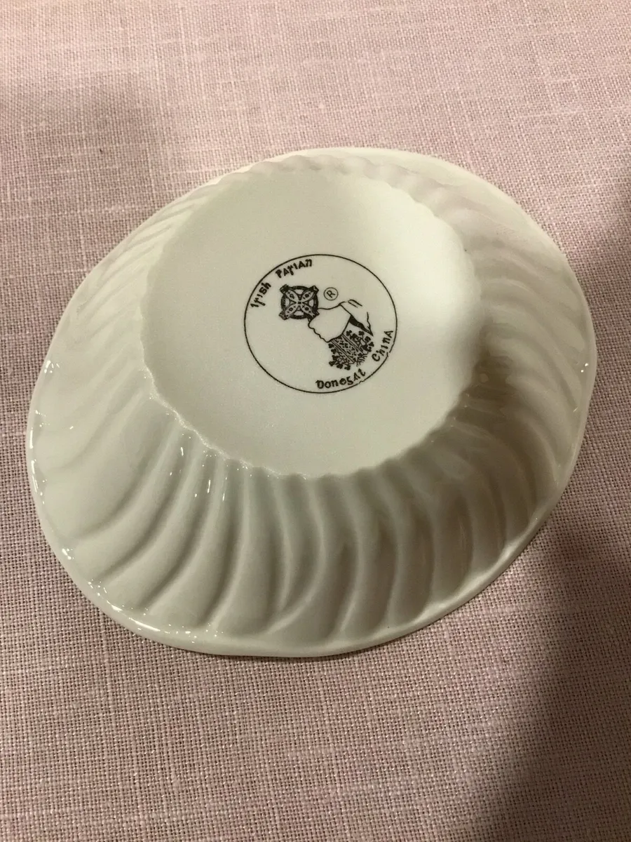Irish Parian, Donegal china dish - Image 2