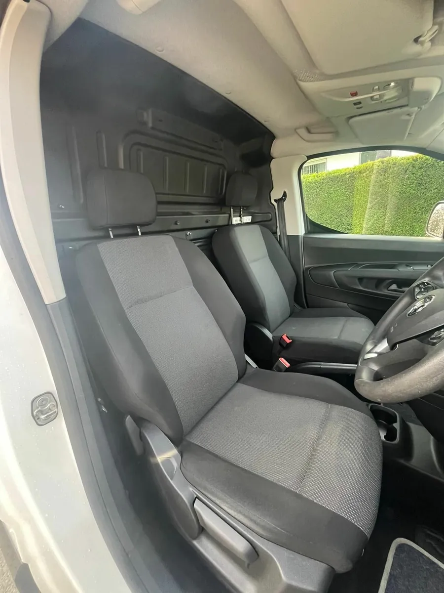 2021 Vauxhall Combo Sportive 2021 NO VAT - Image 2