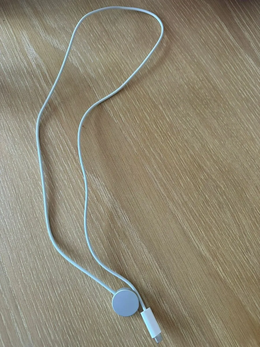 Apple Watch Series 8 - Image 3