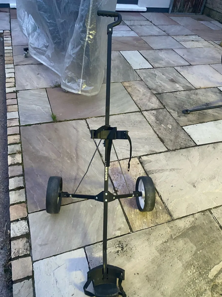 Golf trolley