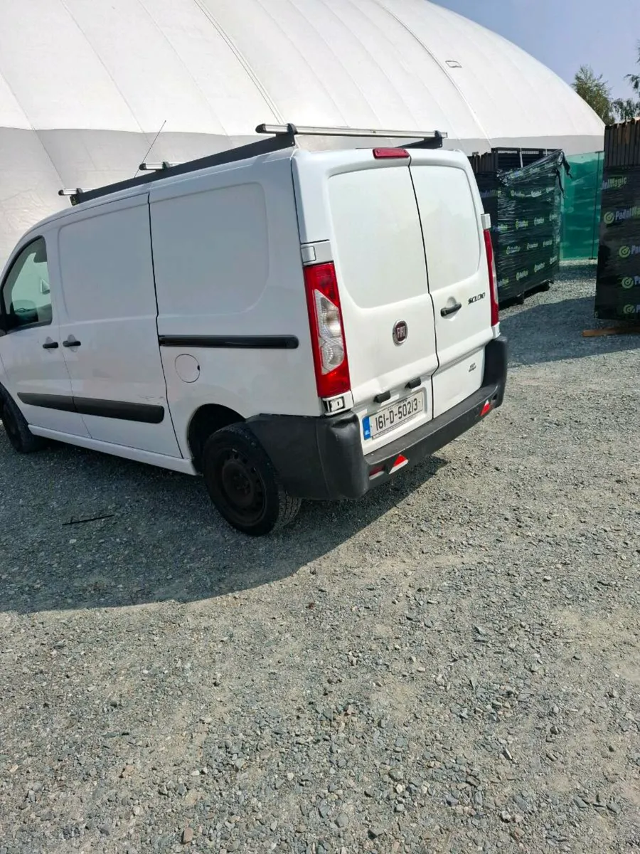 Commercial  van - Image 4