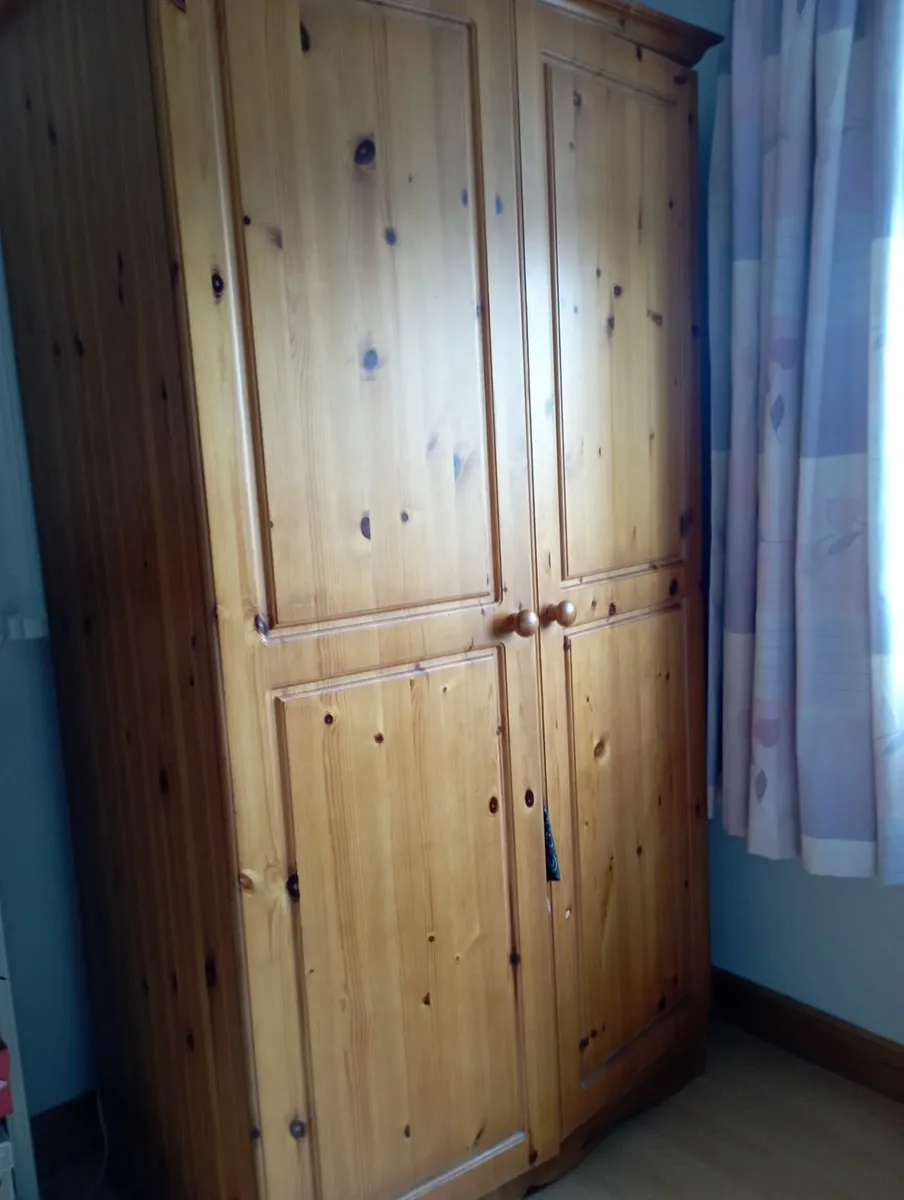 Complete Bedroom furniture set - Image 2
