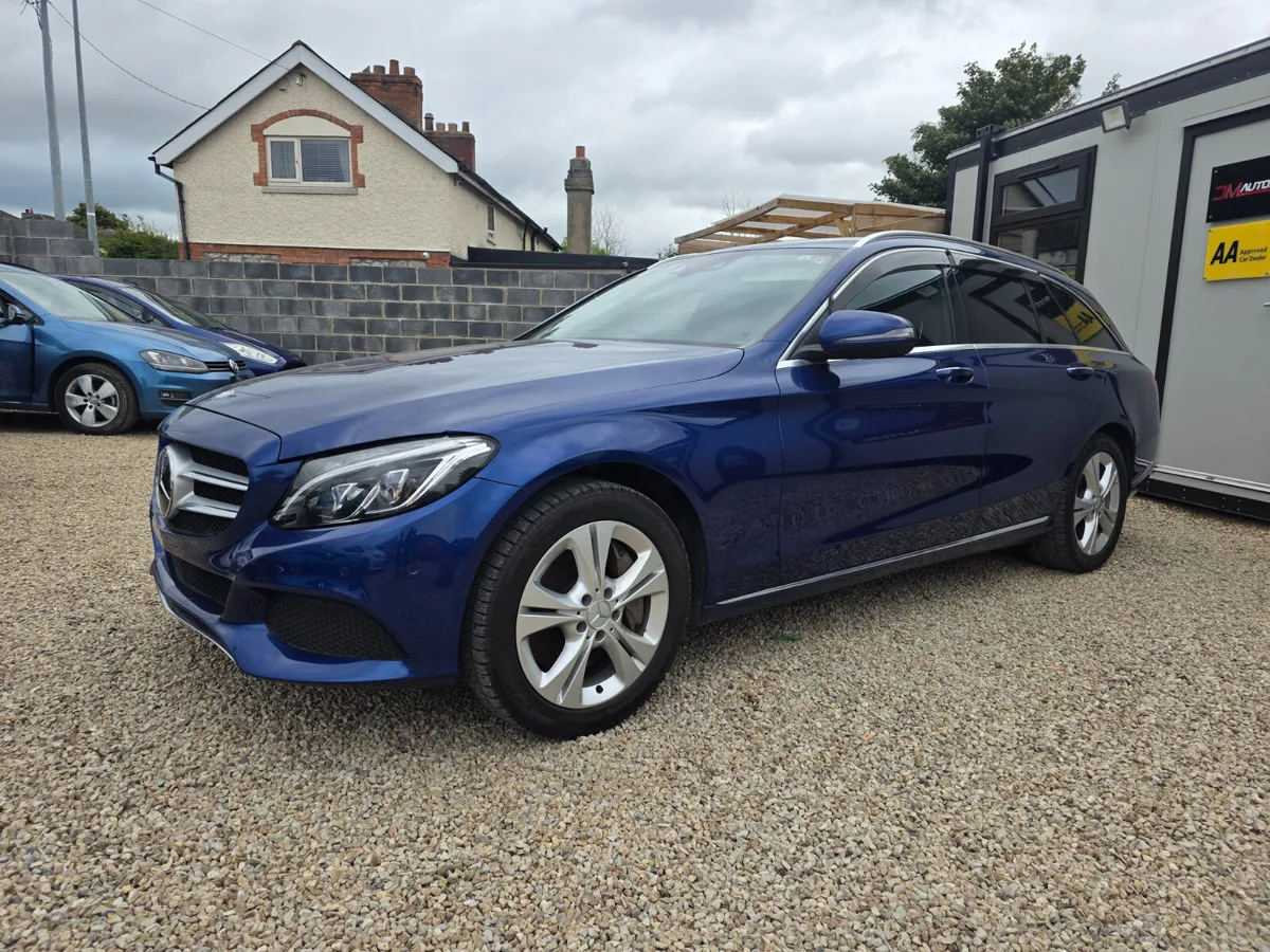 Mercedes C350 Hybrid - Image 2
