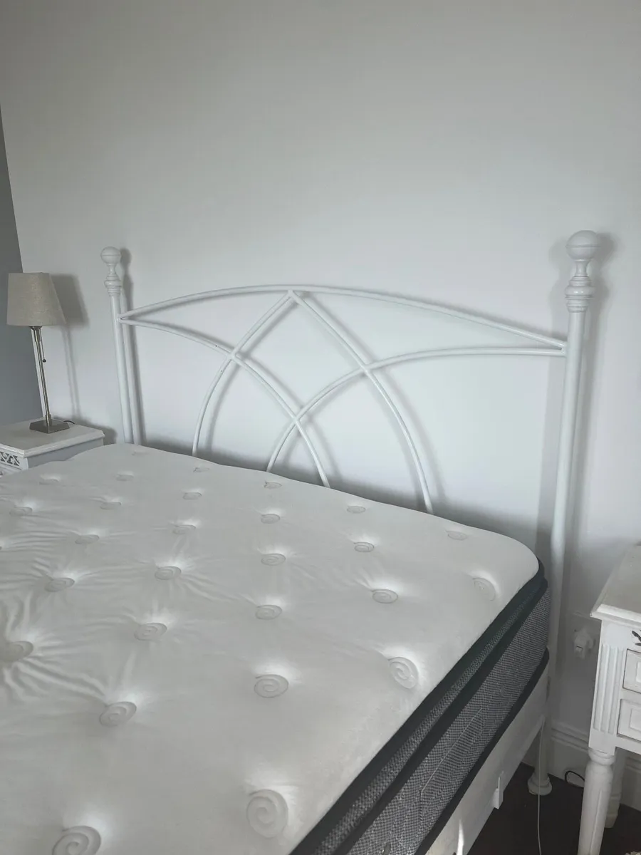 King size bed frame - Image 1