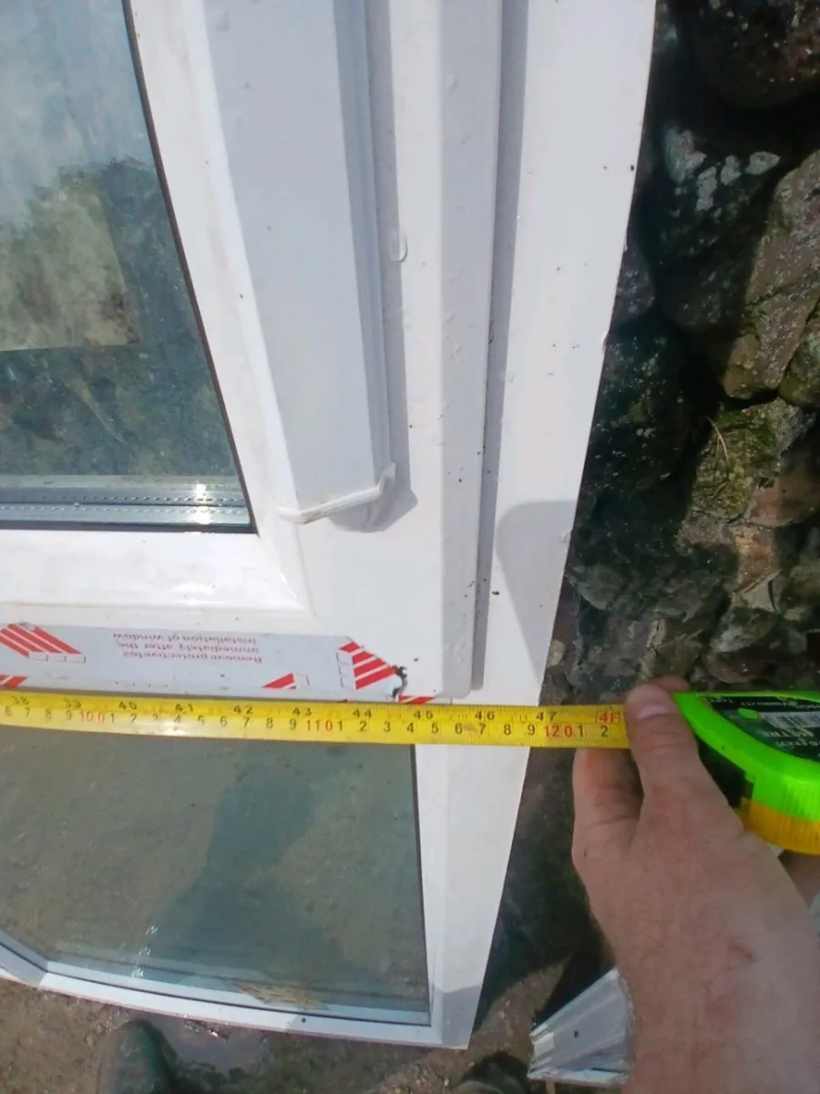5ft x 3ft 11 pvc window Fermoy - Image 2