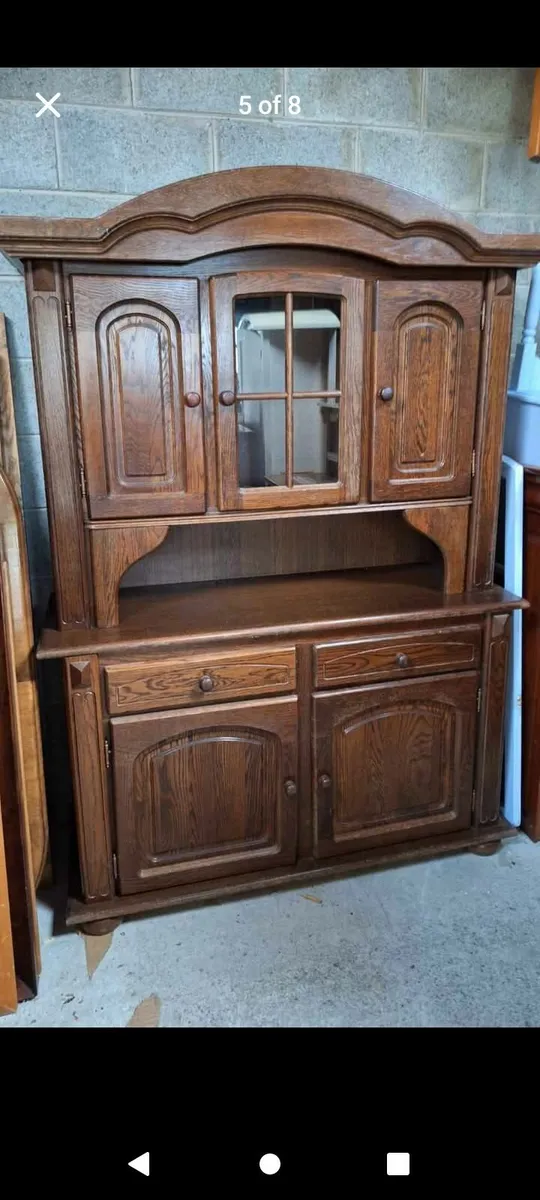 Kitchen dresser