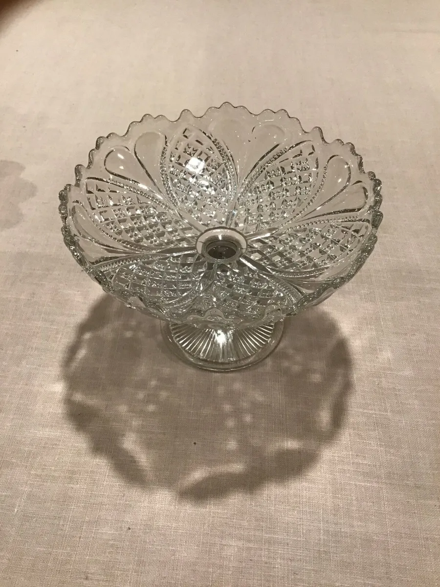 Antique pressed glass footed bowl - Image 2
