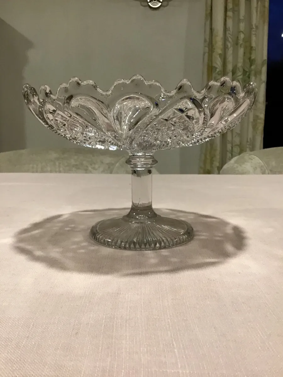 Antique pressed glass footed bowl - Image 1