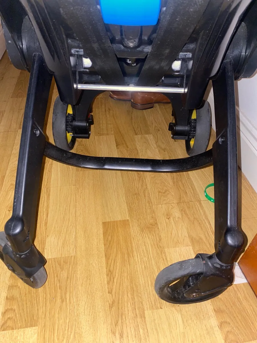Doona stroller - Image 2
