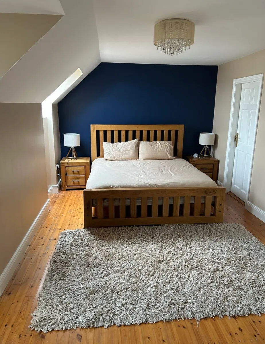 Cream rug for sale 180 x 230 - Image 1