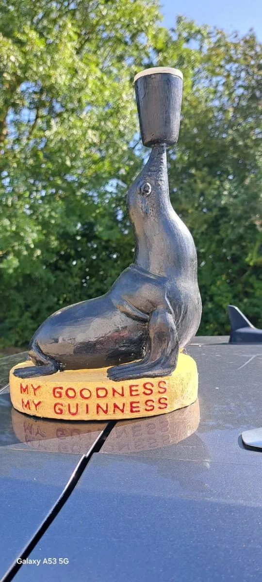 Large Guinness seal - Image 1