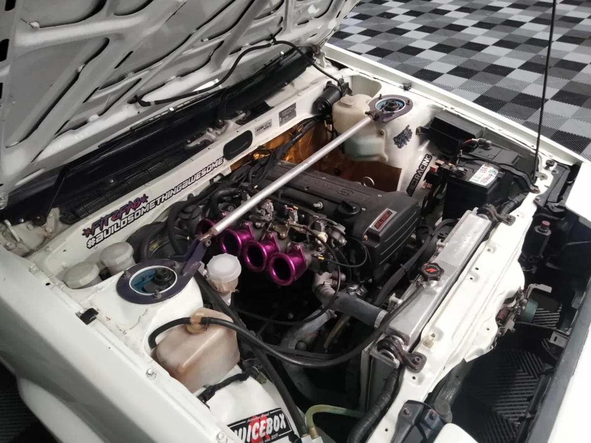 Toyota Corolla Ae86 Twincam - Image 2