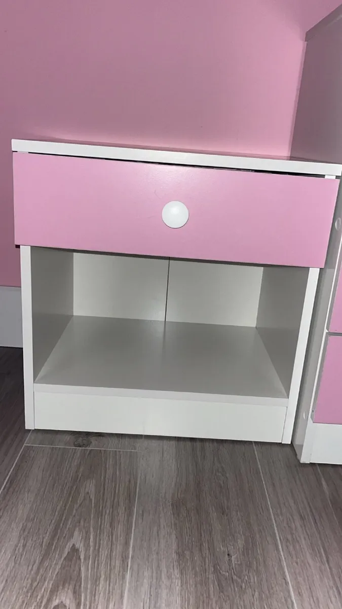 Children’s set of drawers and bedside locker - Image 2