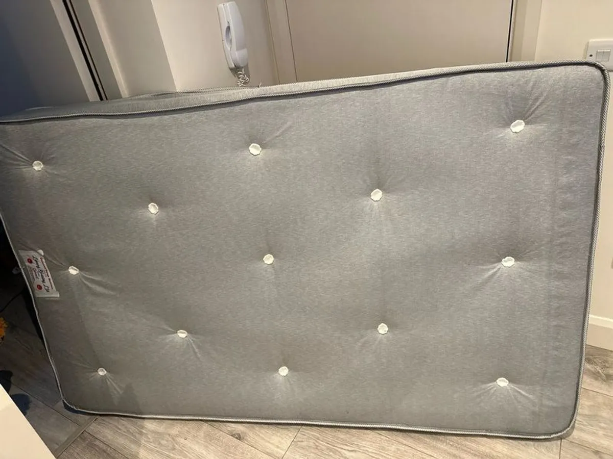 brand new 4ft small double mattress - Image 1