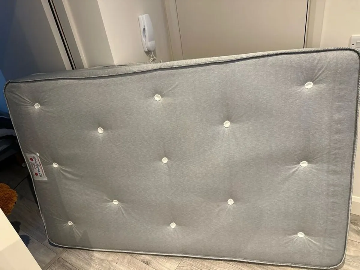 brand new 4ft small double mattress - Image 3