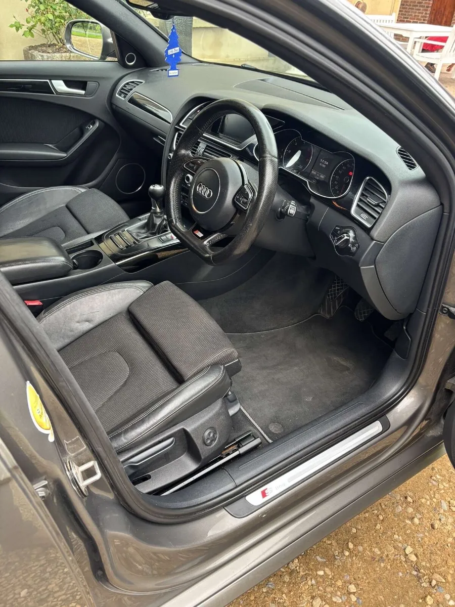 Audi A4 2013 - Image 3