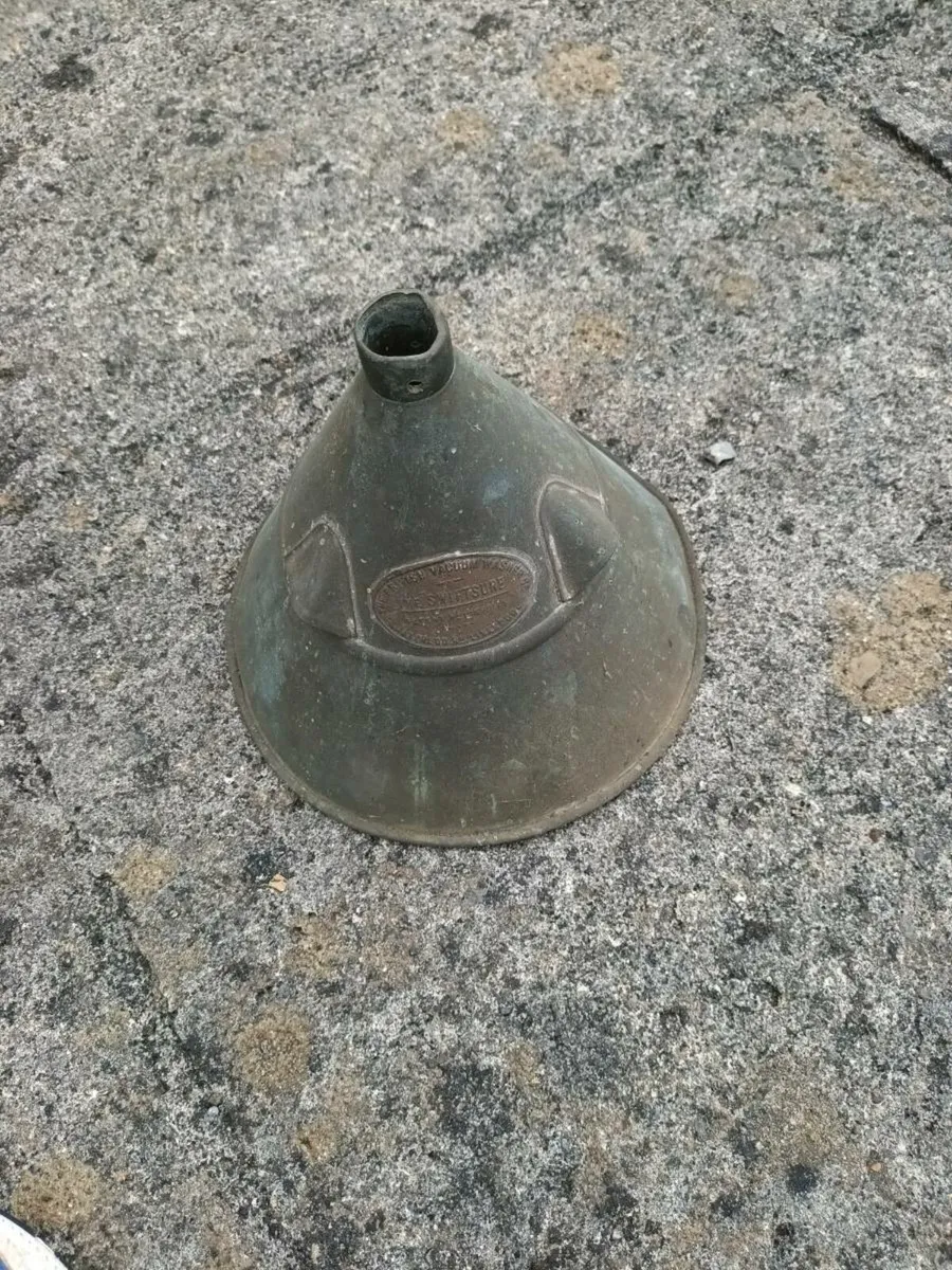 1920's Vacuum Washer - Image 3