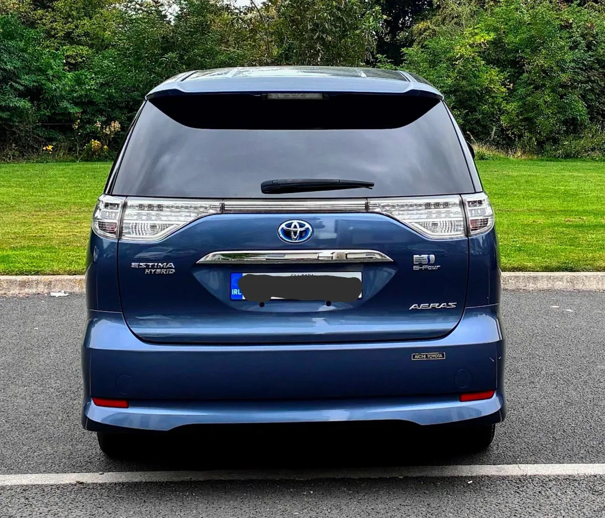 2013 Toyota Estima Aerus (Premium) – Elegant Blue - Image 4