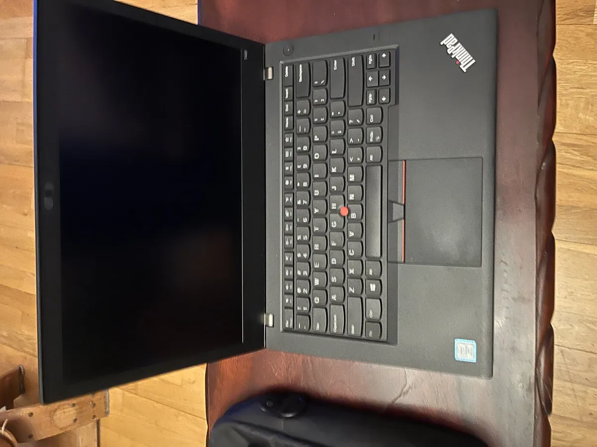 Lenovo laptop - Image 1