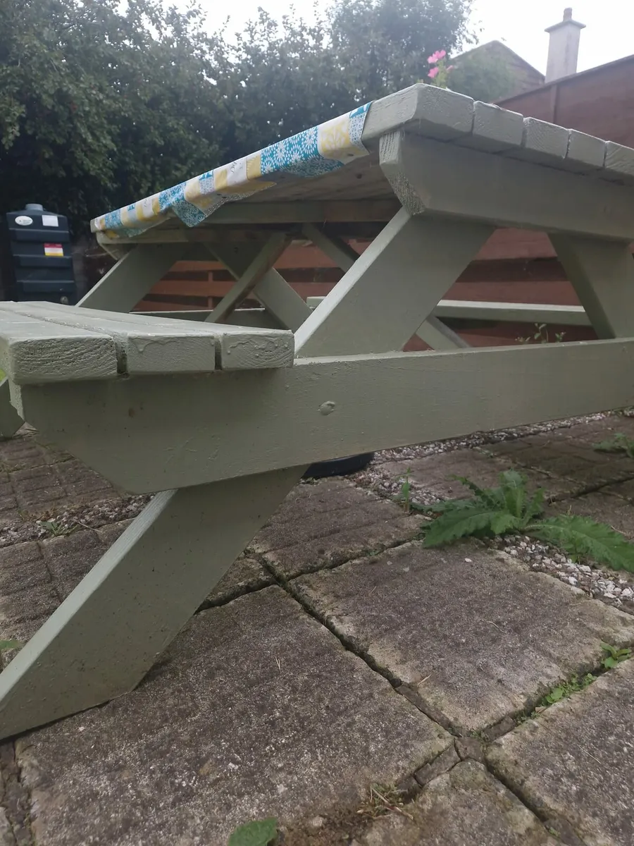 Garden Bench - Image 4